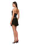 THE ALTO BLACK SHORT | MODEL
