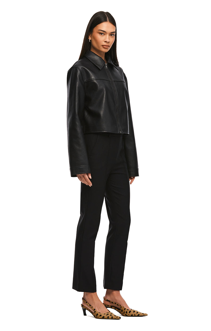 THE CELINE BLACK PANT | model