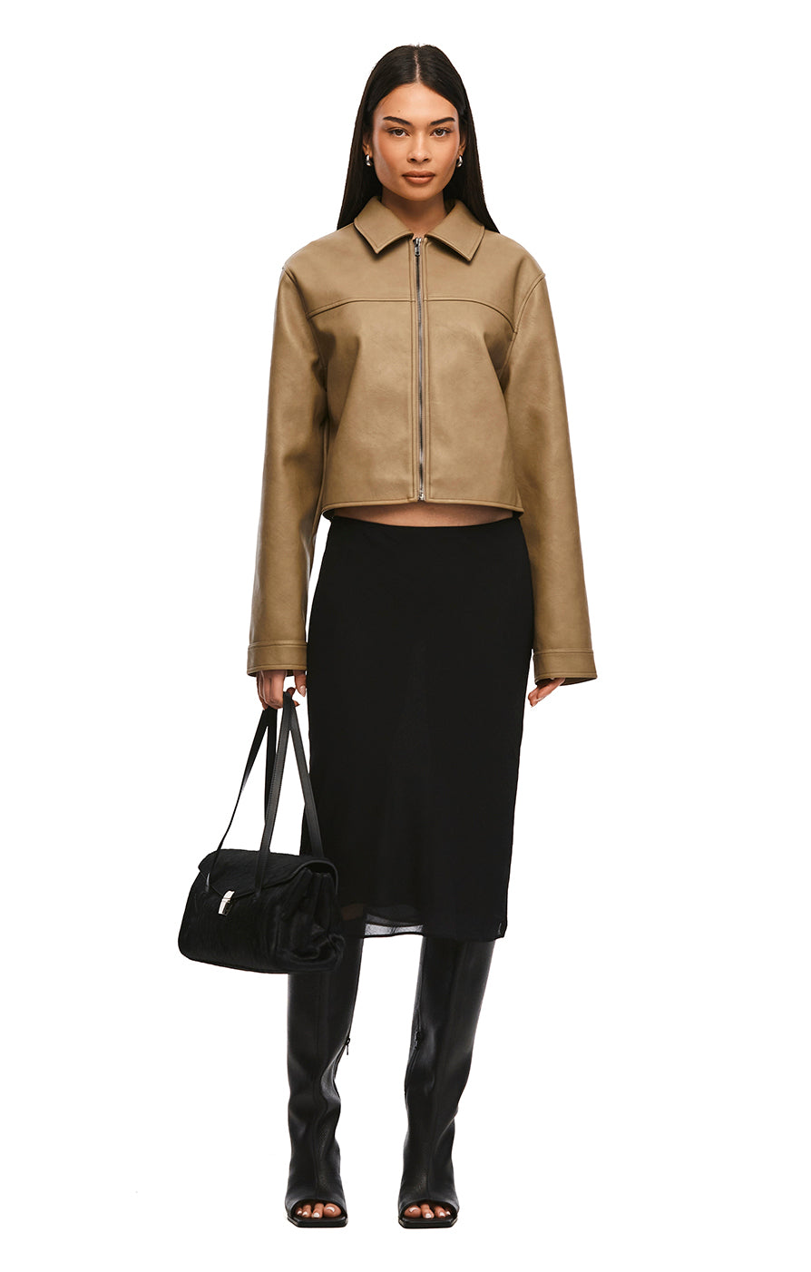 THE TANNER BLONDE JACKET | model