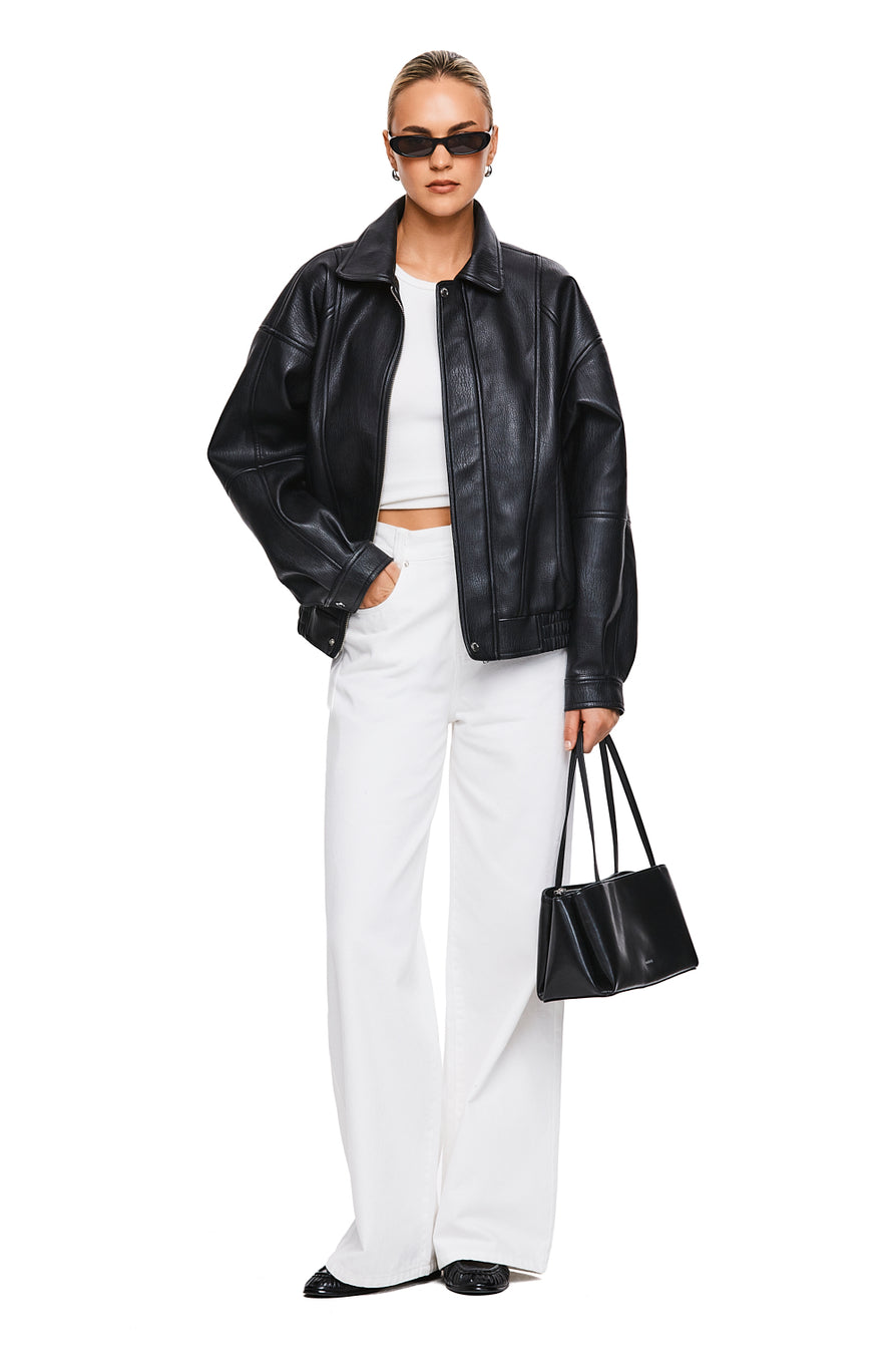 THE TURNER WHITE JEAN | MODEL