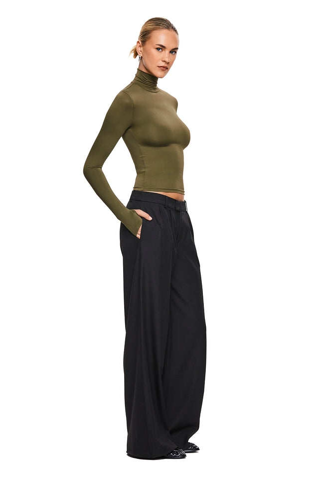 THE TULSA KHAKI TURTLENECK 