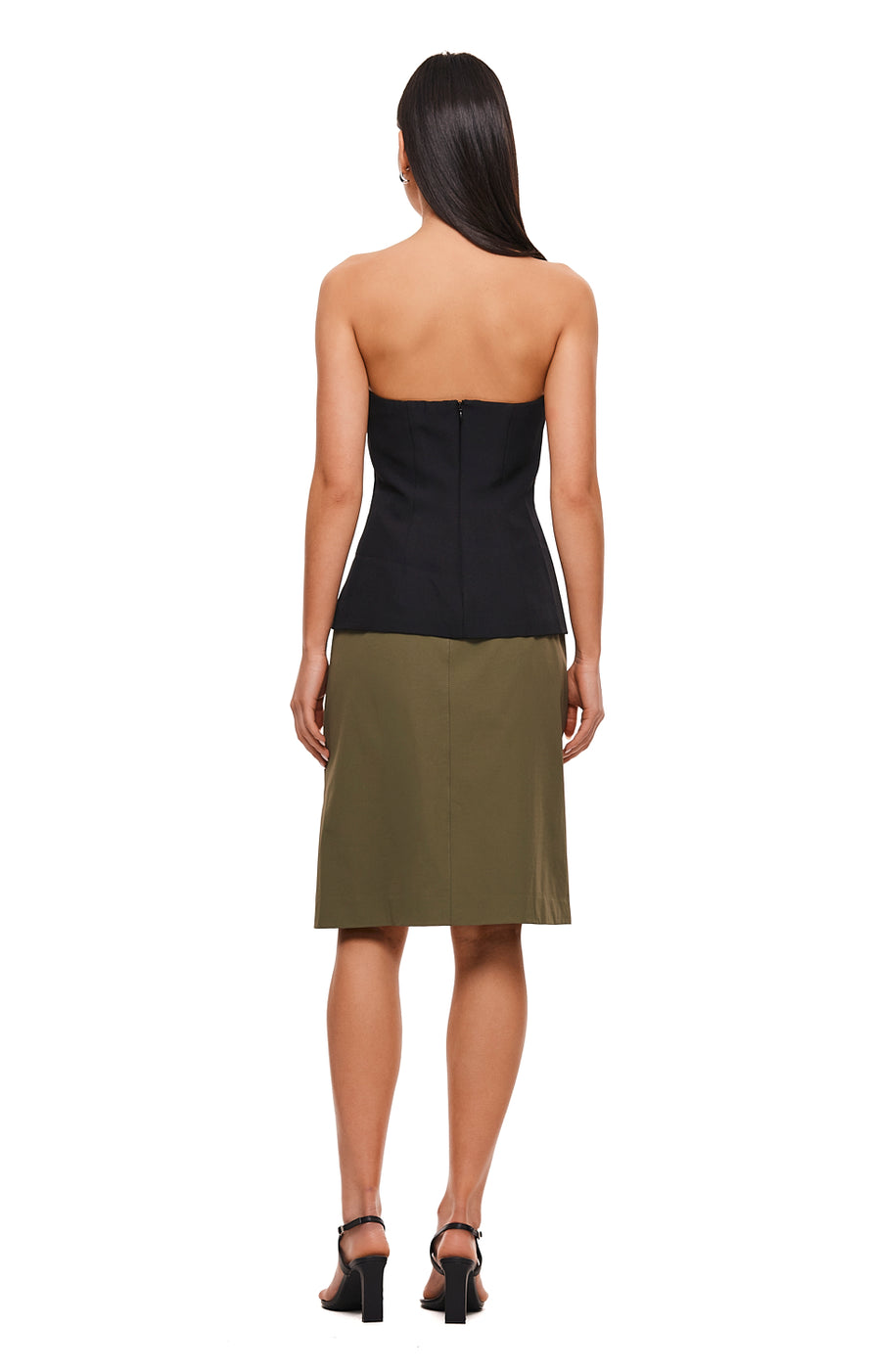 THE VICTORIA MOSS MIDI SKIRT | MODEL
