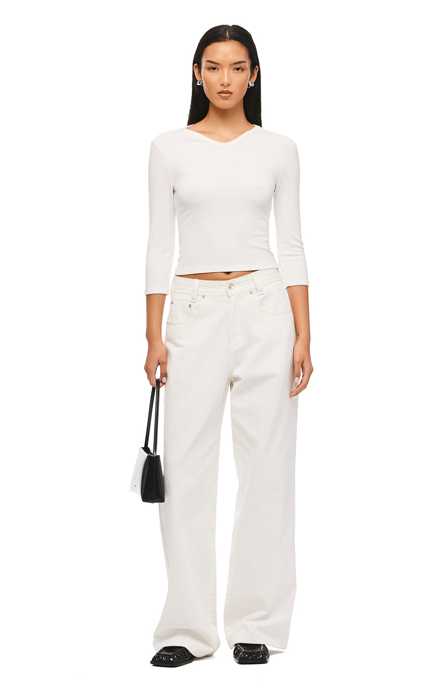 THE DENVER WHITE TOP | MODEL