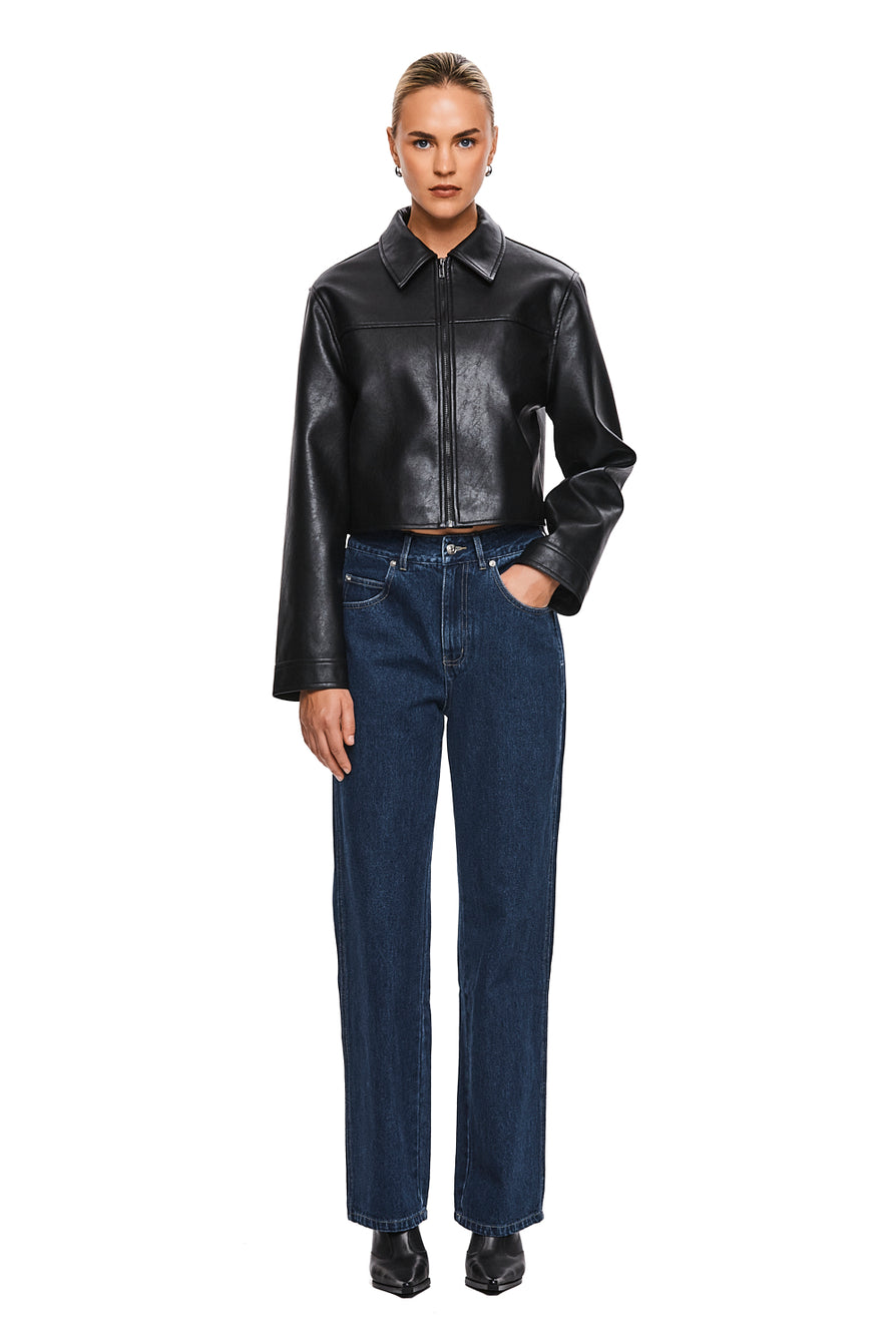 THE XAVIER INDIGO JEAN | model