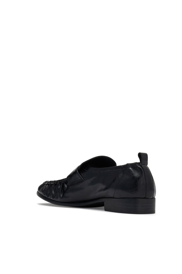 THE CAMDEN BLACK LOAFER