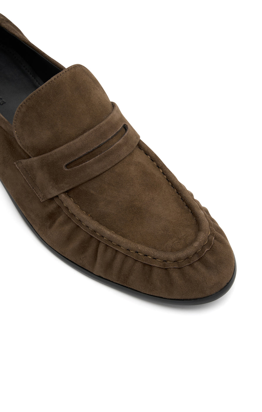 THE CAMDEN COCOA LOAFER