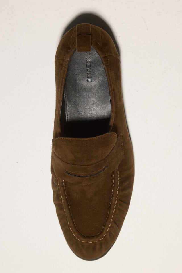 THE CAMDEN COCOA LOAFER 