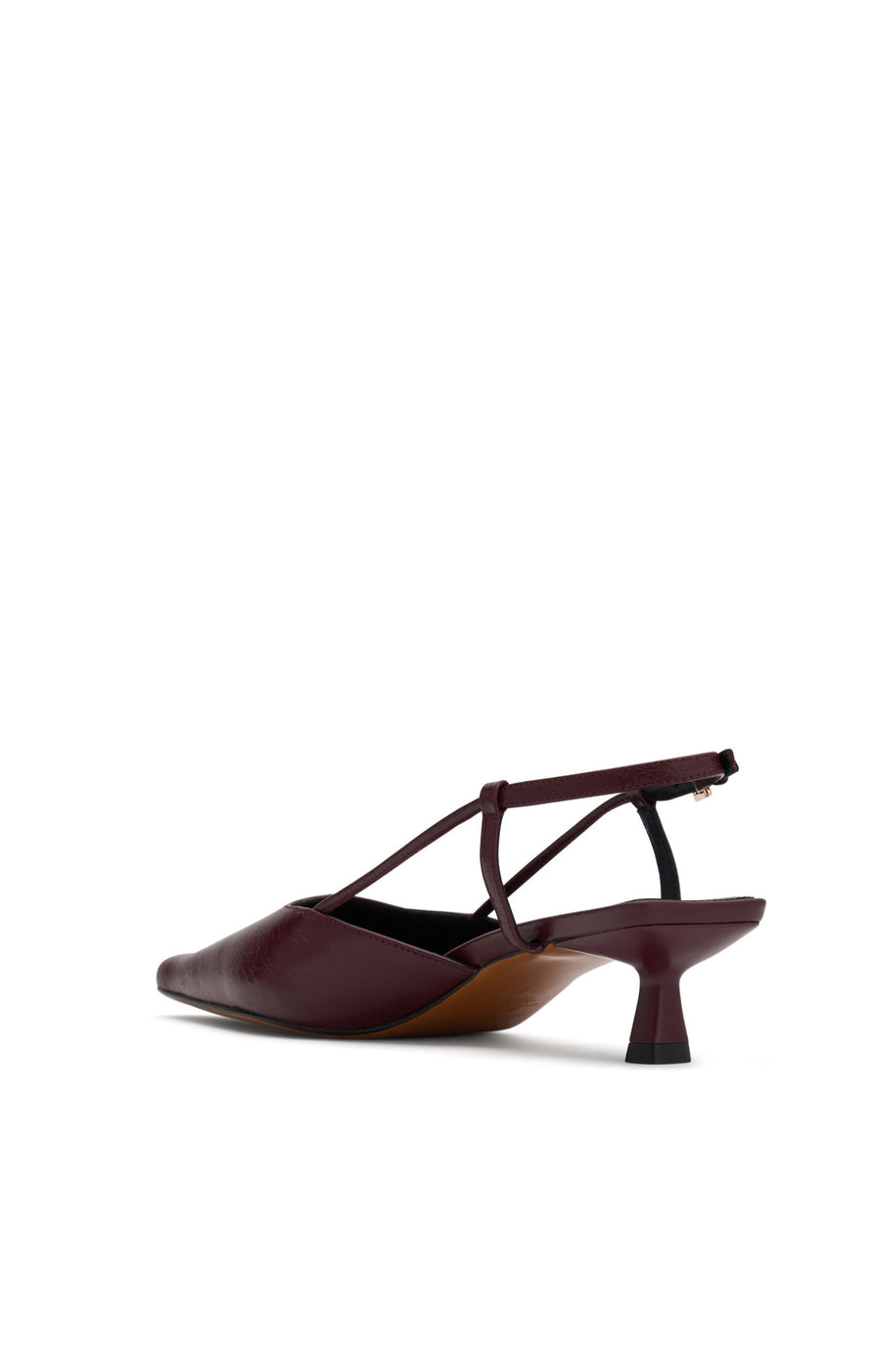 THE DOLLY BURGUNDY HEEL