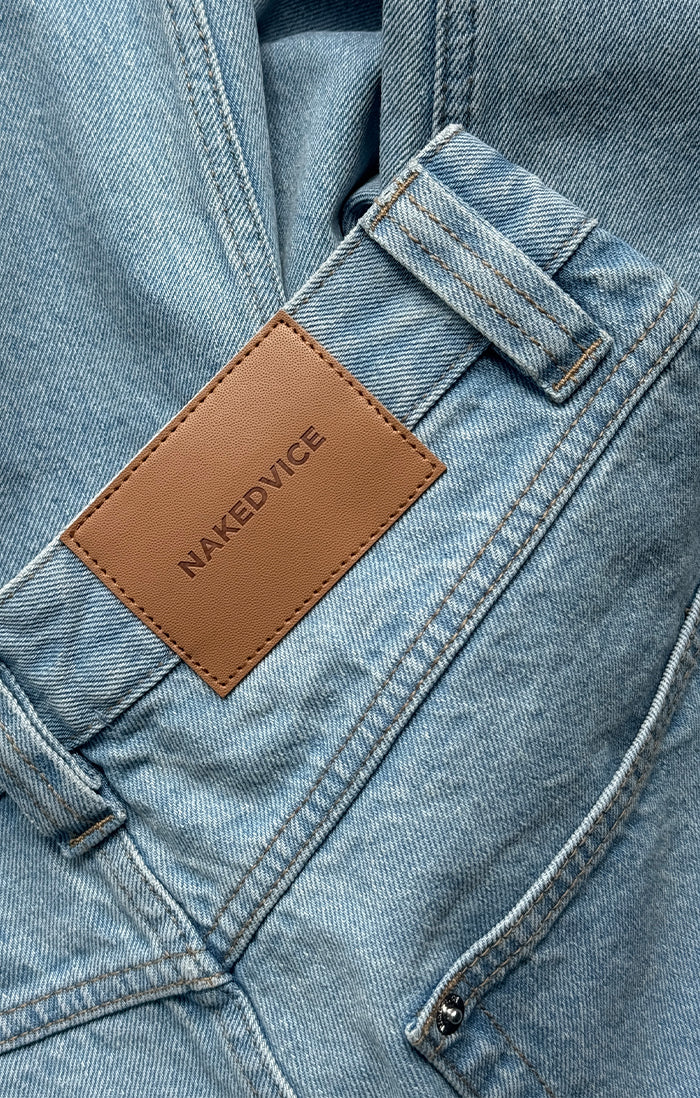 THE HUDSON LIGHT WASH JEAN | lifestyle