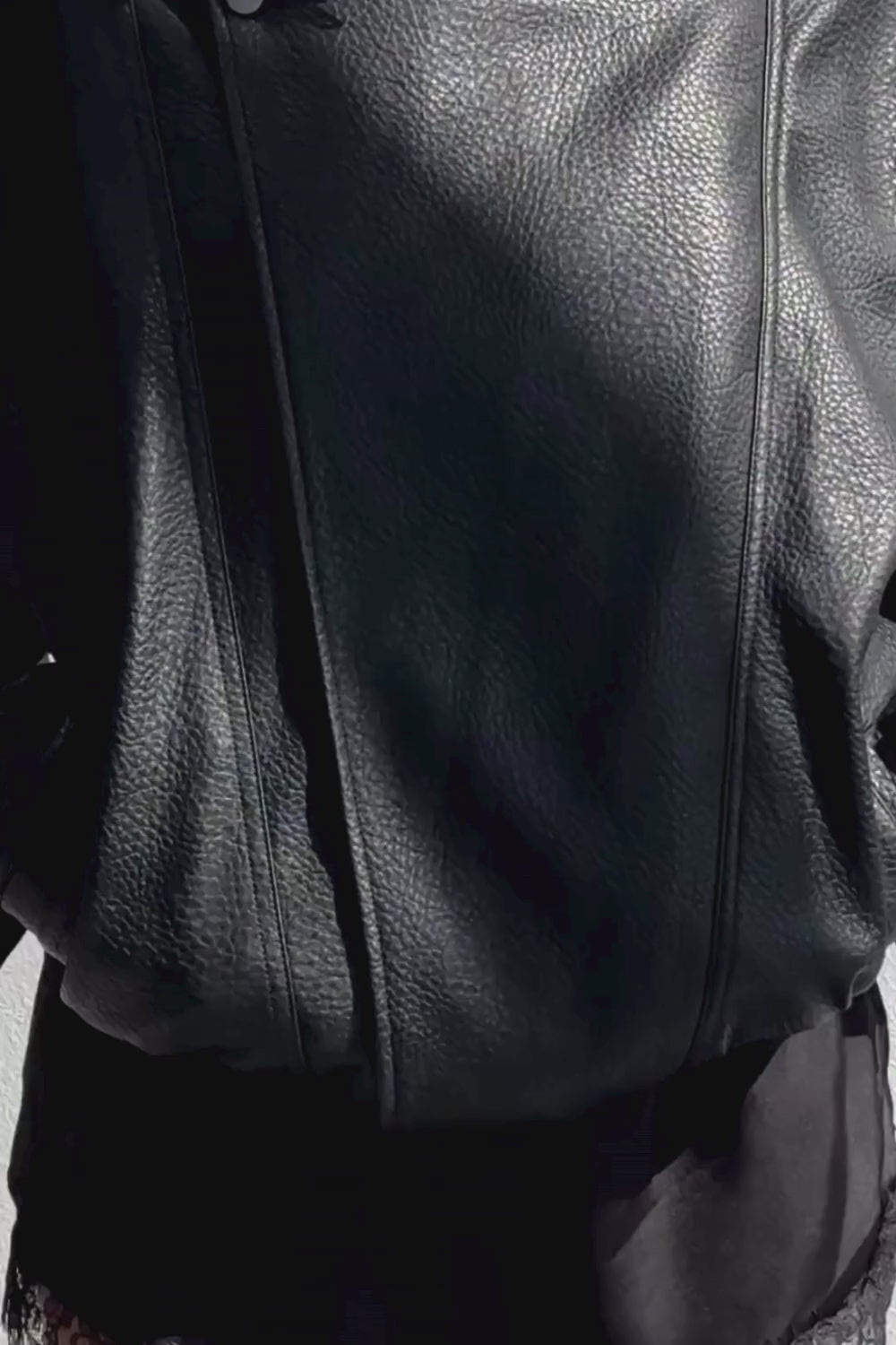 THE RORI BLACK JACKET | VIDEO