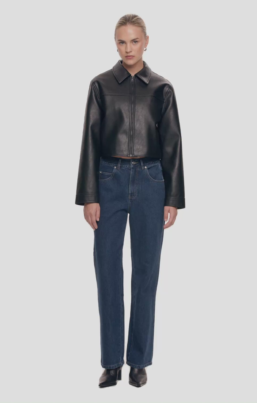 THE XAVIER DARK BLUE JEAN | VIDEO