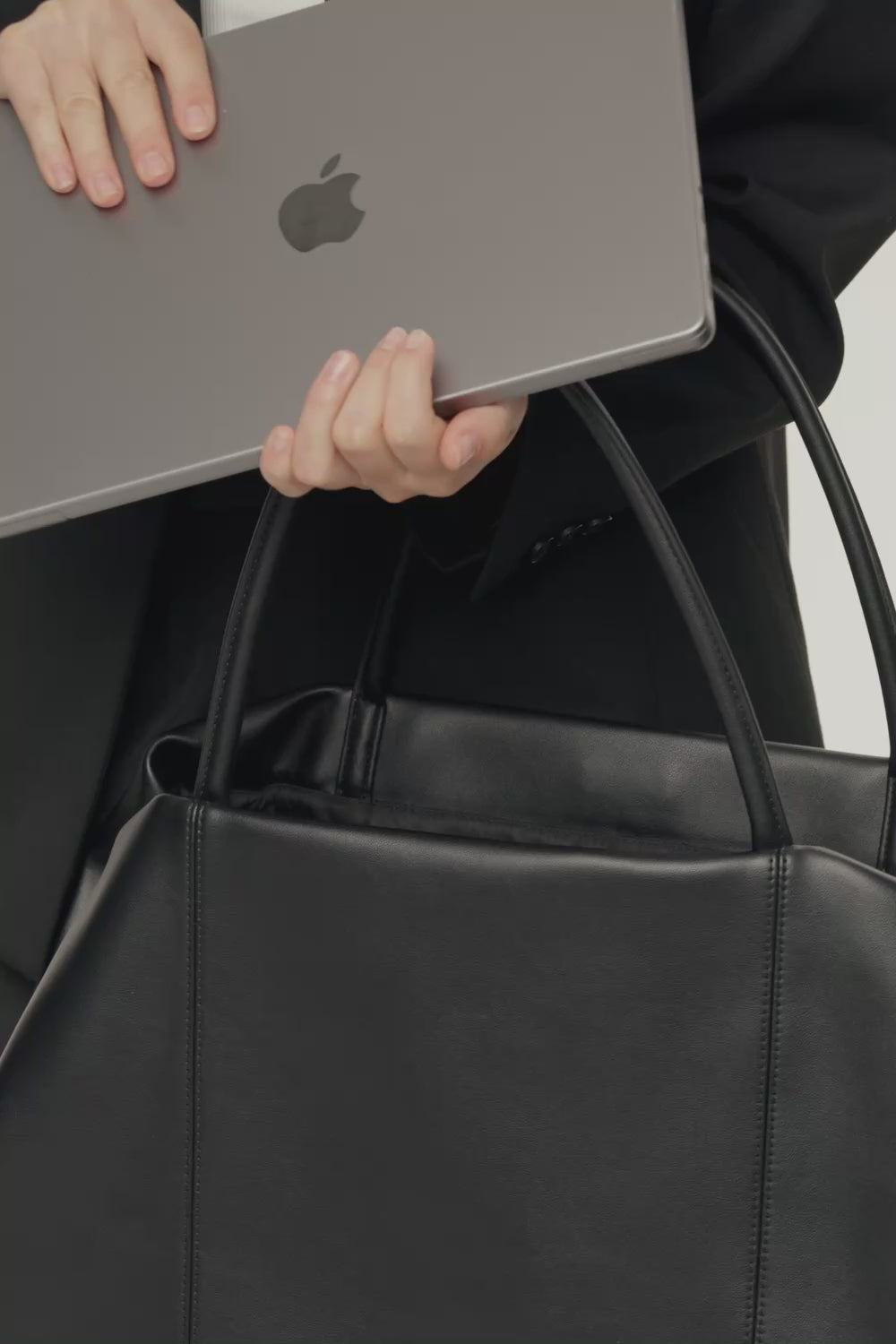 THE BALDWIN BLACK BAG | VIDEO