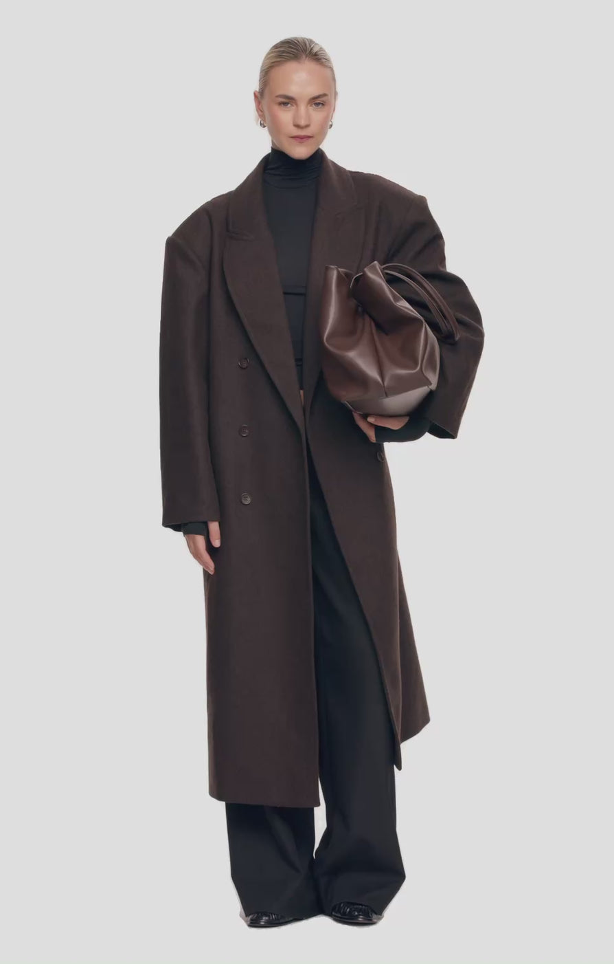 THE BOSTON BROWN COAT | VIDEO