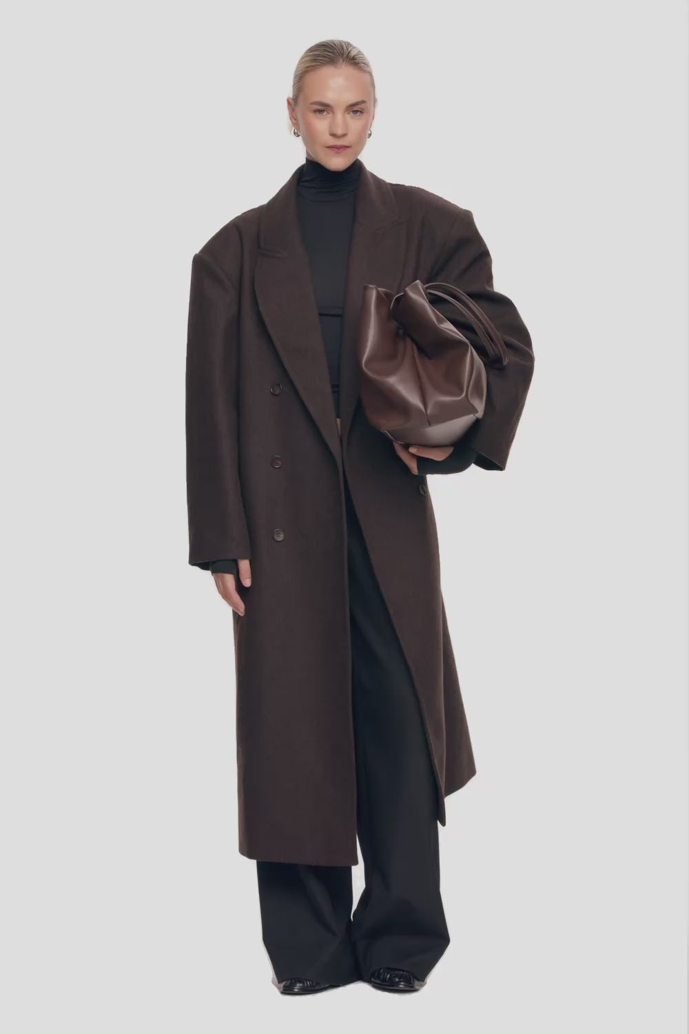 THE BOSTON BROWN COAT | VIDEO