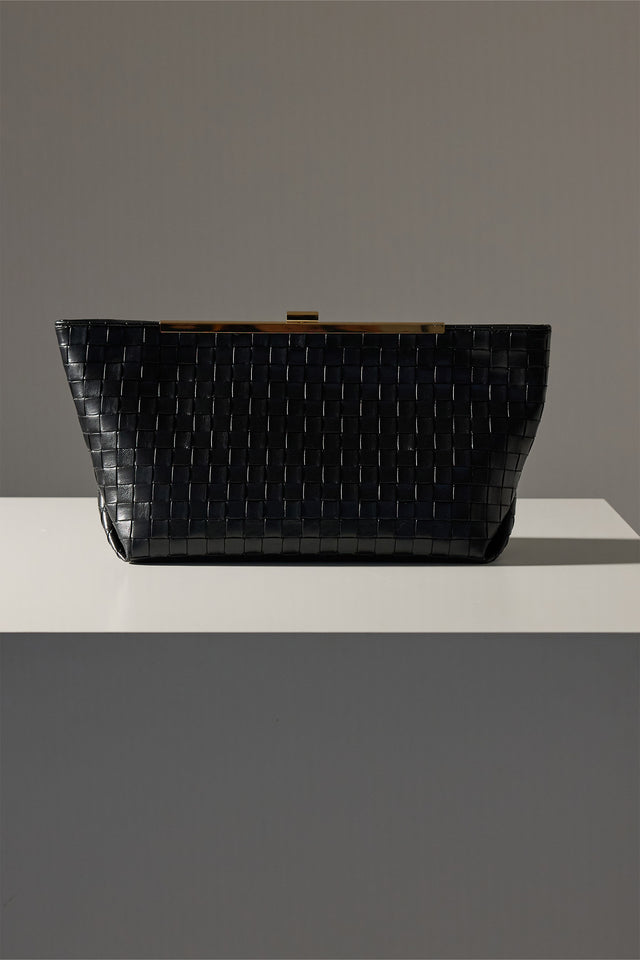 THE ROSETTA BLACK CLUTCH 