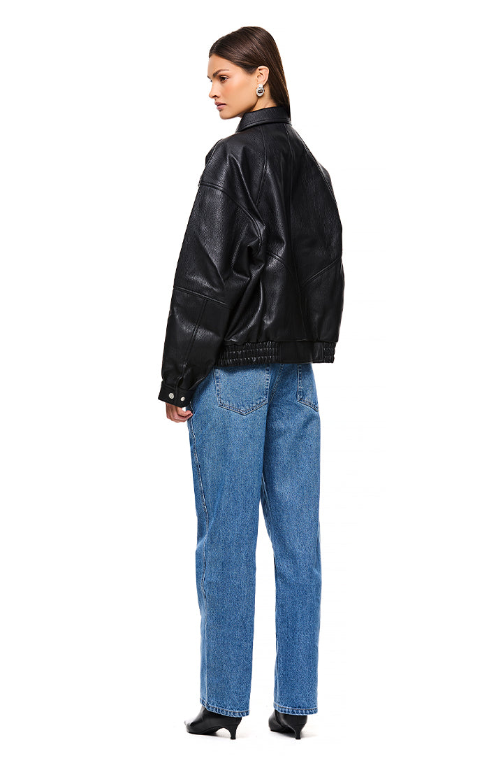 THE TOREY BLACK JACKET | model